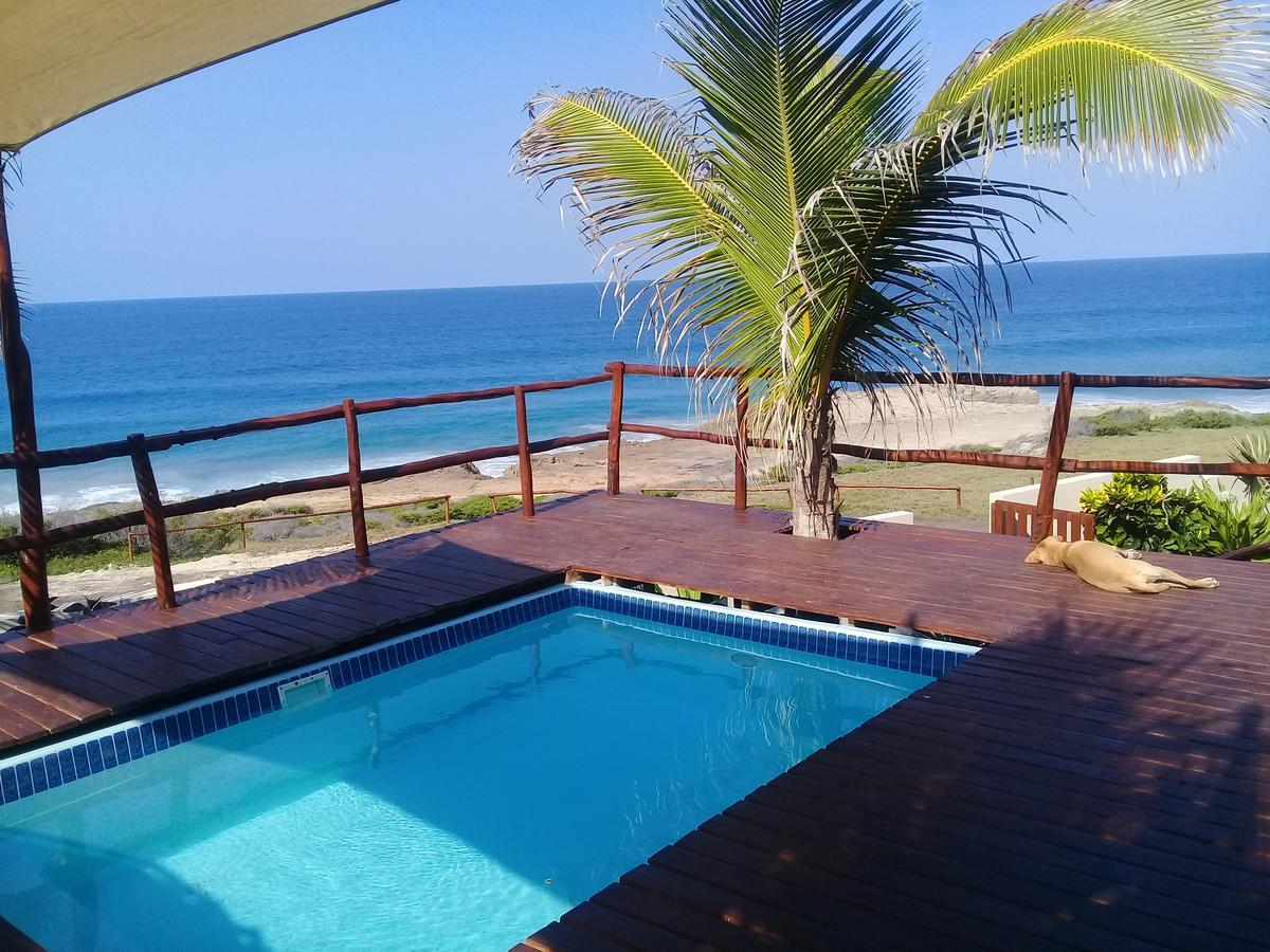 C-Mew Guest House Tofo Exterior photo